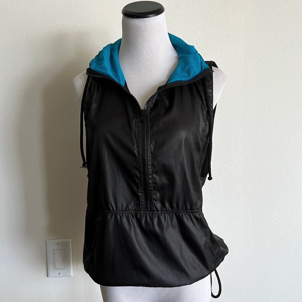 Woman’s vest black protokolo sportswear size medium large